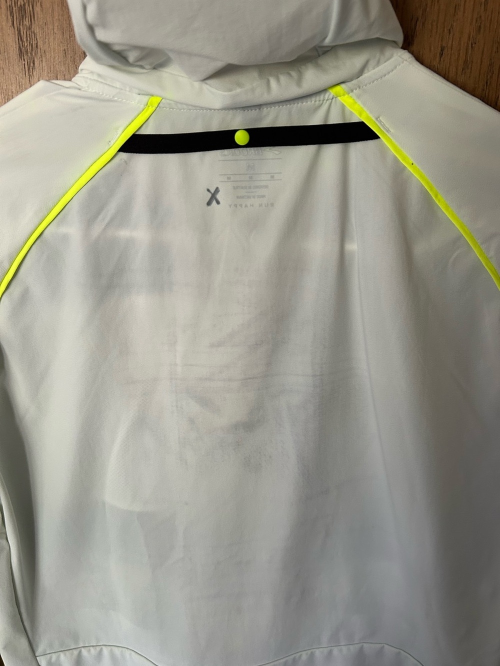 Brooks Running Jacket - Women’s Med - Picture 5 of 8